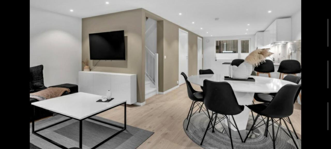 Med 4 Soverom Ferienhaus Kristiansand